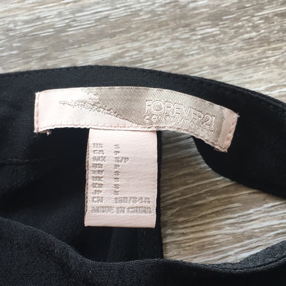 Forever 21 blouse - Picture 3 of 6